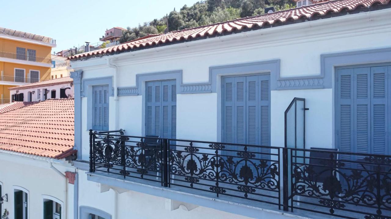 Leonidas Hotel Gytheio Exteriör bild